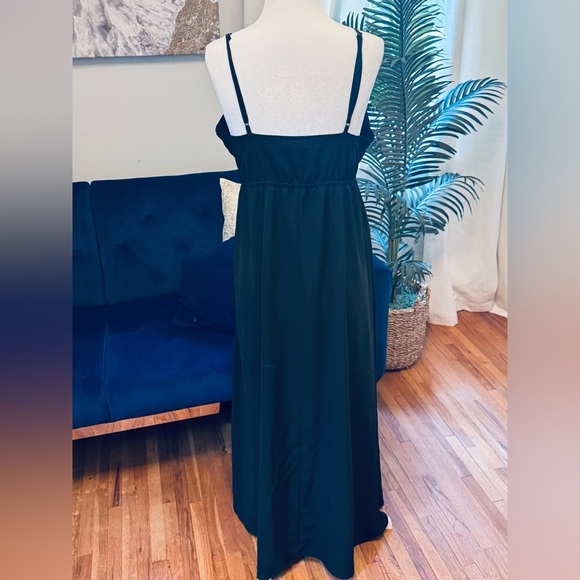 Chic Black Midi Dress - Picture 5 of 13